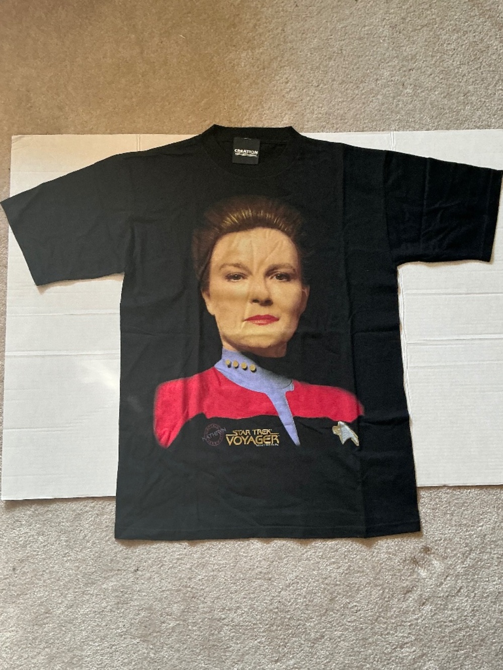 1995 Star Trek Voyager Captain Janeway Black T-Shirt New Tour Champ Creation L